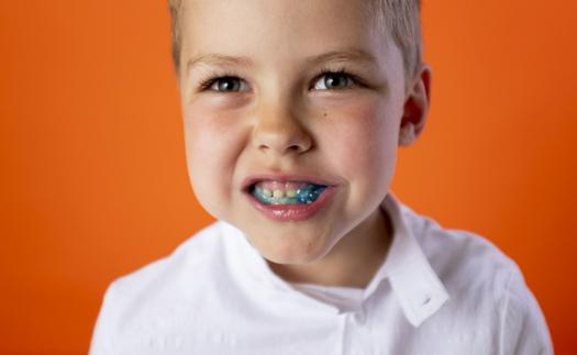 Noticia ¿Sabes cómo cepillar los dientes de tu bebé?